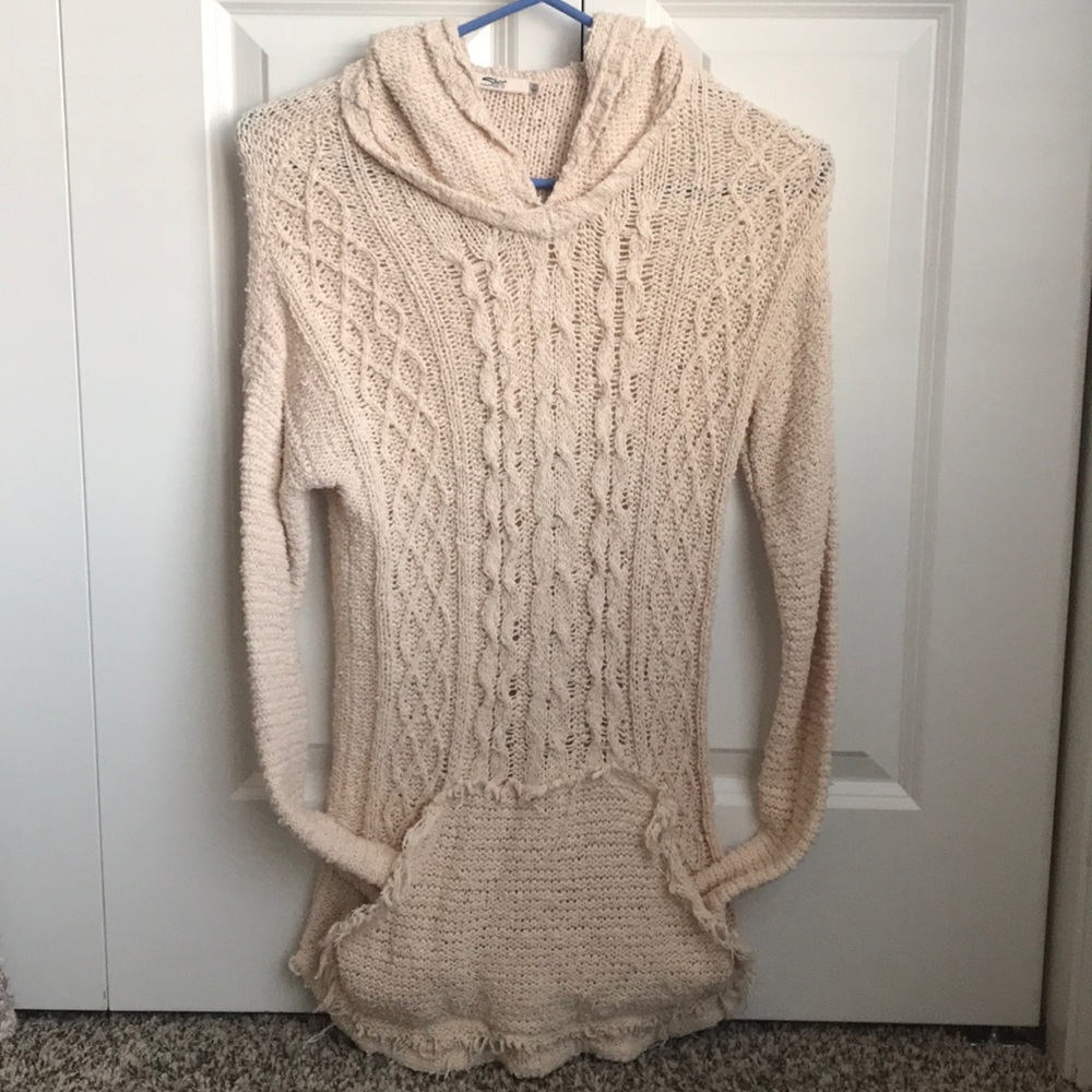 Long sleeve hoodie